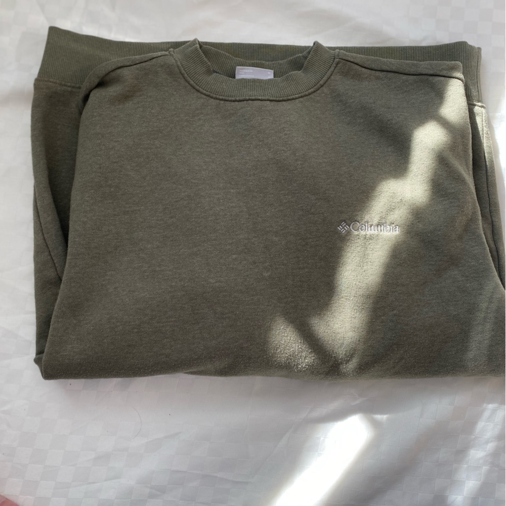 Columbia Green Crewneck Sweater